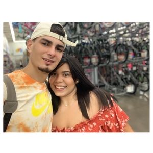 Meet your Posher, Felix